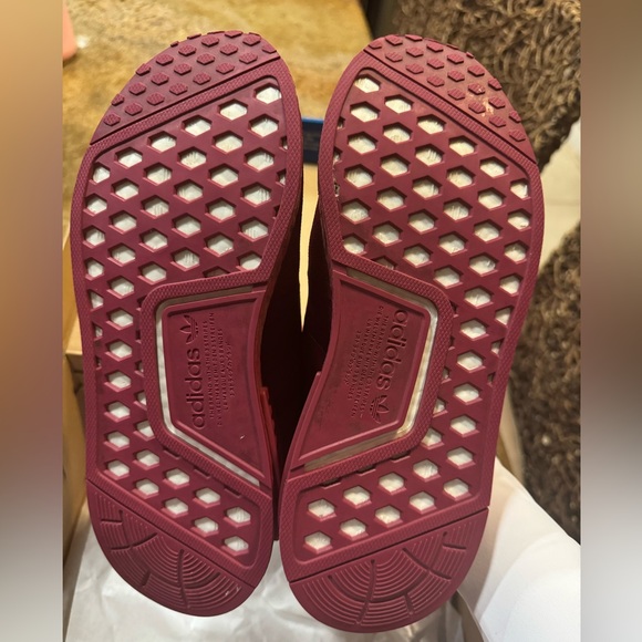 Adidas NMD R1 W - 6.5 - Burgundy - Picture 2 of 6